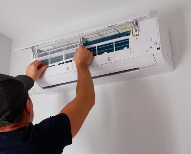 Mantenimiento de aire acondicionado